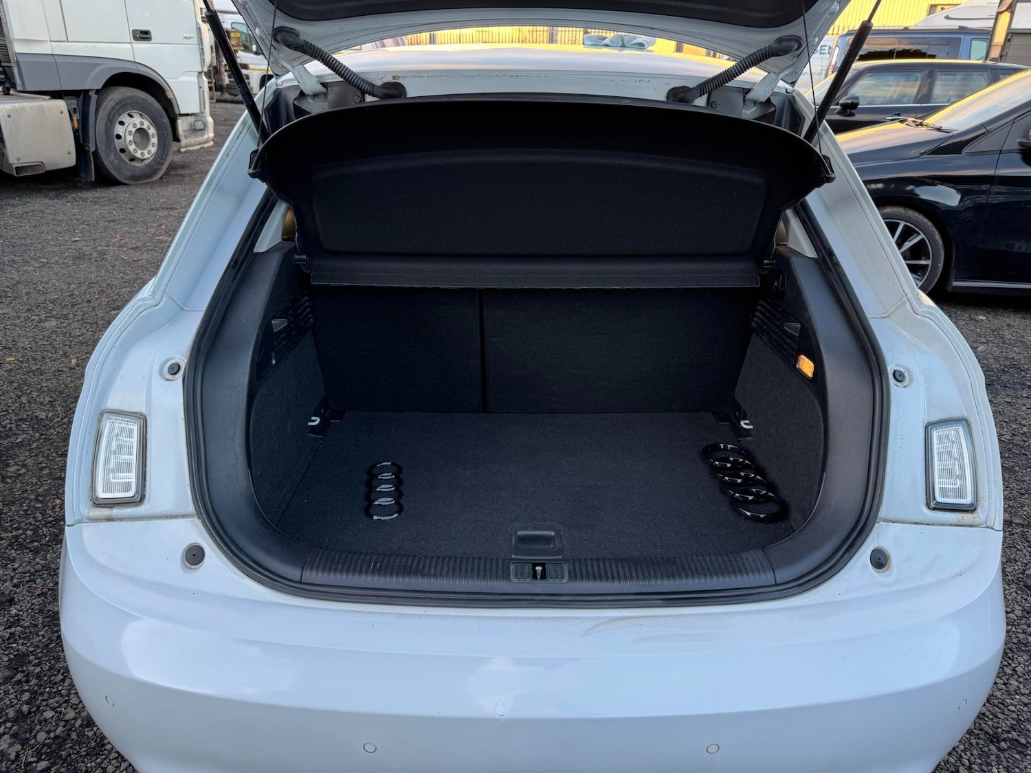 Used Audi A1 2014 for sale - 77054817: Photo 17