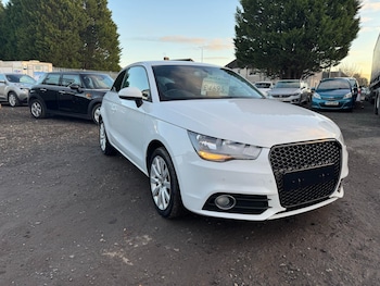 Used Audi A1 2014 for sale - 77054817: Photo