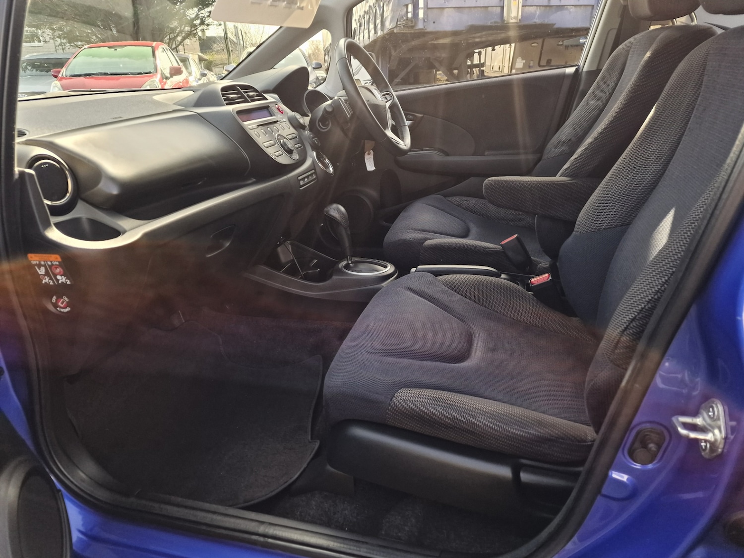 Used Honda Jazz 2014 for sale - 77954306: Photo 12