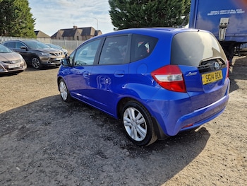 Used Honda Jazz 2014 for sale - 77954306: Photo