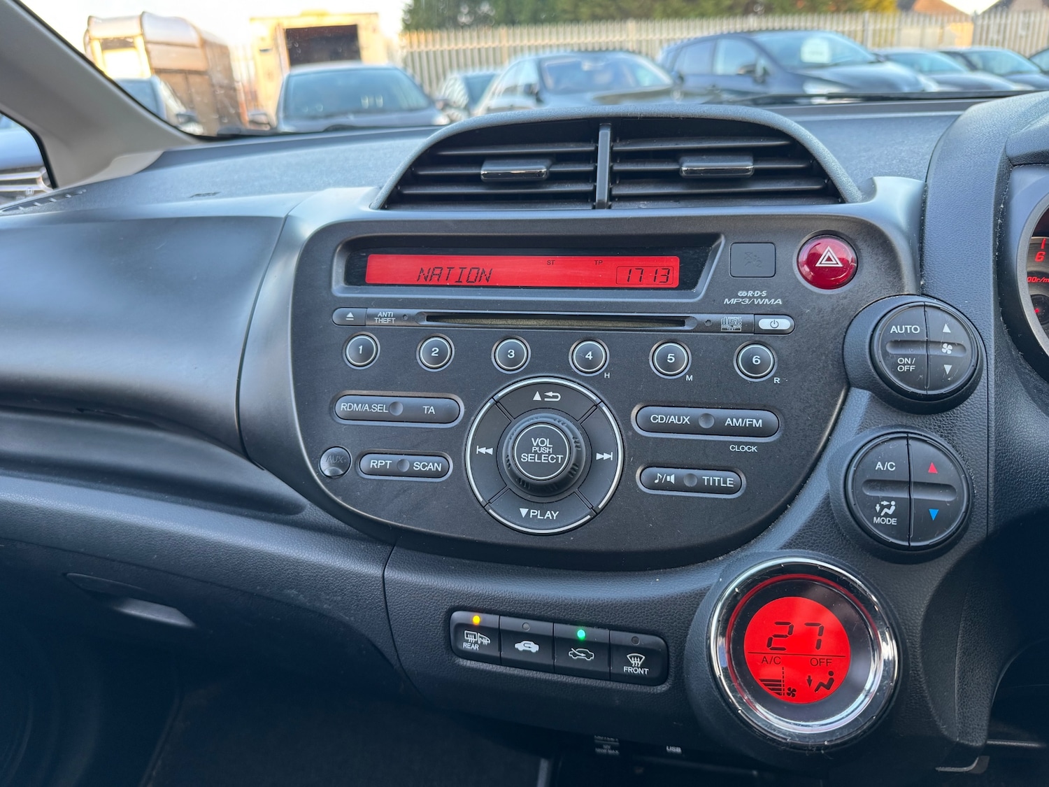 Used Honda Jazz 2012 for sale - 77759305: Photo 14