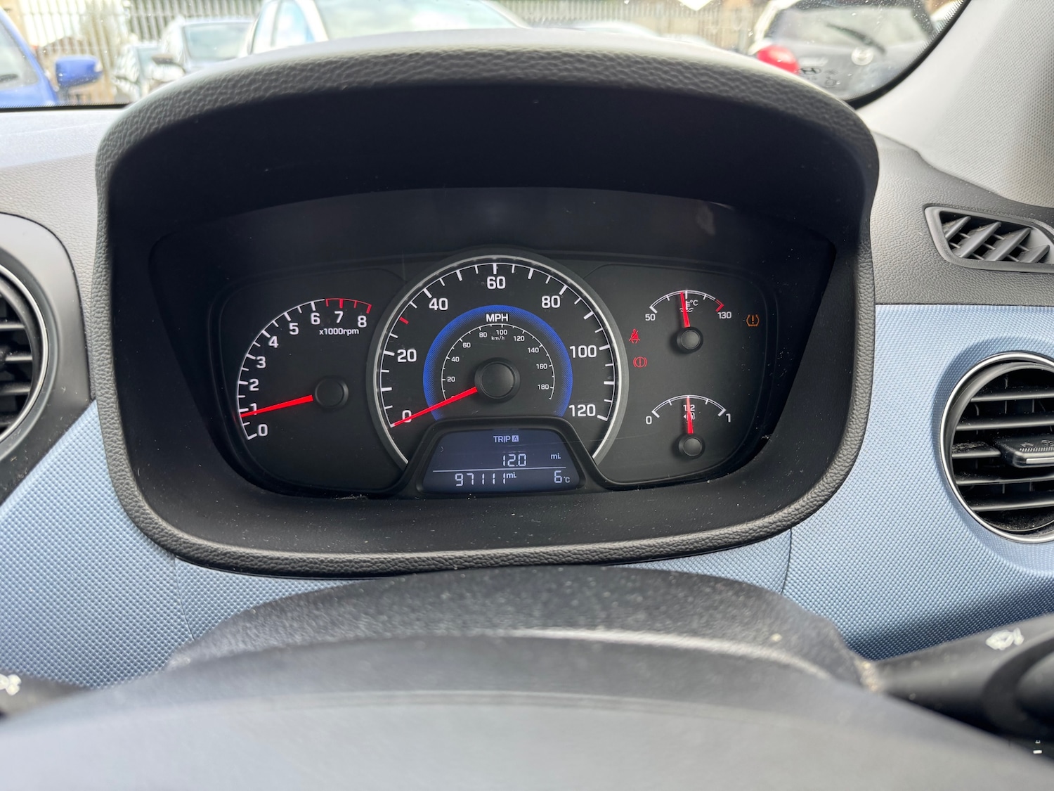 Used Hyundai i10 2015 for sale - 78055482: Photo 14