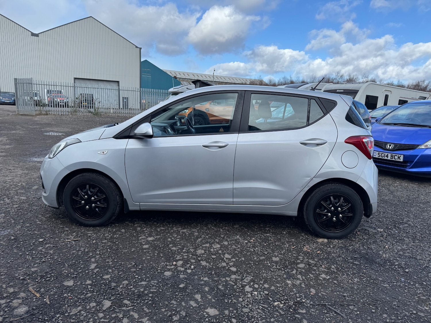 Used Hyundai i10 2015 for sale - 78055482: Photo 5