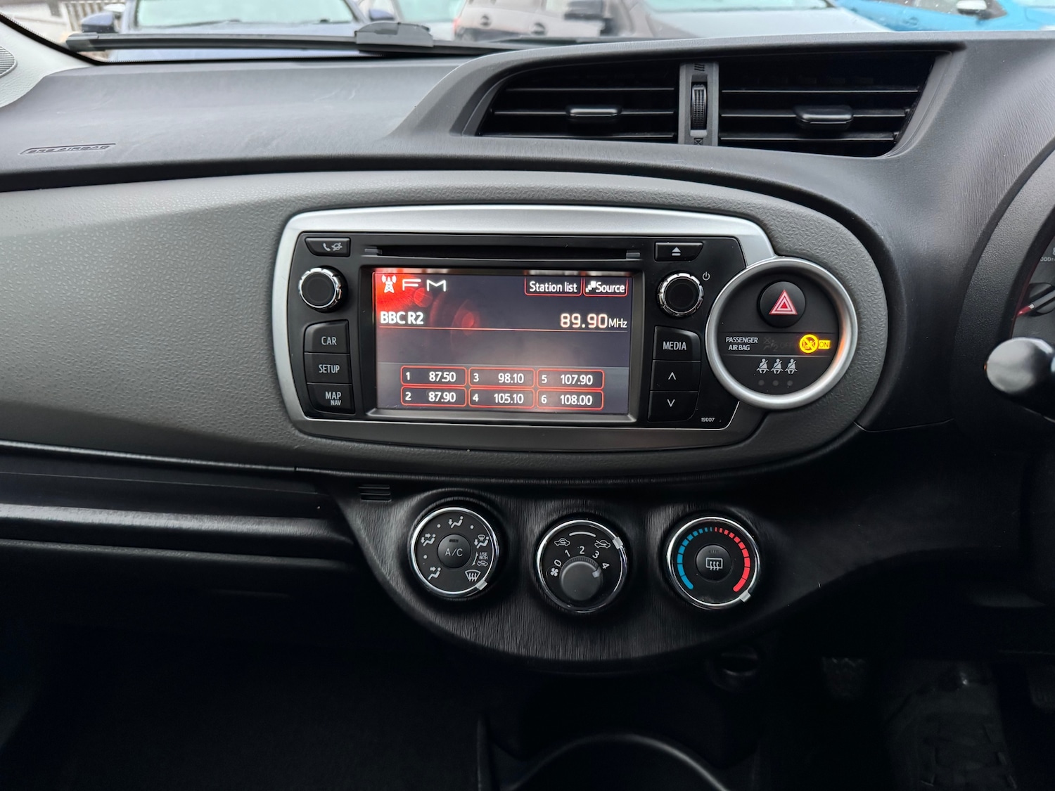 Used Toyota Yaris 2013 for sale - 77123987: Photo 15