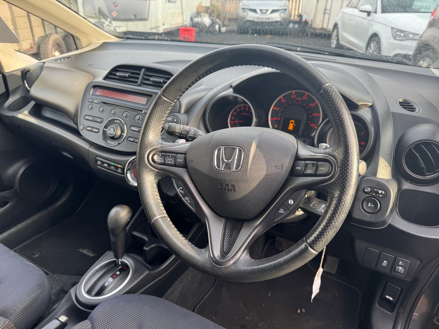 Used Honda Jazz 2013 for sale - 77319960: Photo 10
