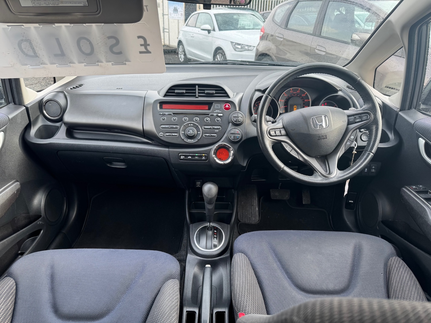 Used Honda Jazz 2013 for sale - 77319960: Photo 11