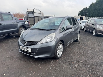 Used Honda Jazz 2013 for sale - 77319960: Photo