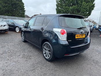 Used Toyota Verso 2015 for sale - 78775836: Photo