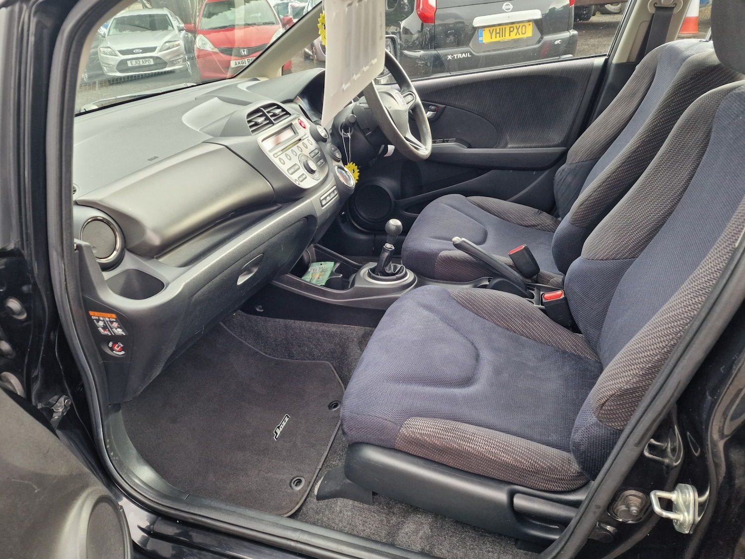 Used Honda Jazz 2012 for sale - 77918200: Photo 11