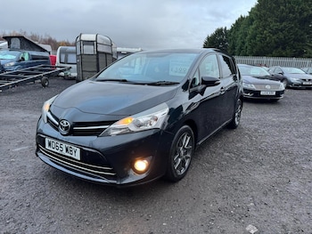 Used Toyota Verso 2015 for sale - 76847715: Photo