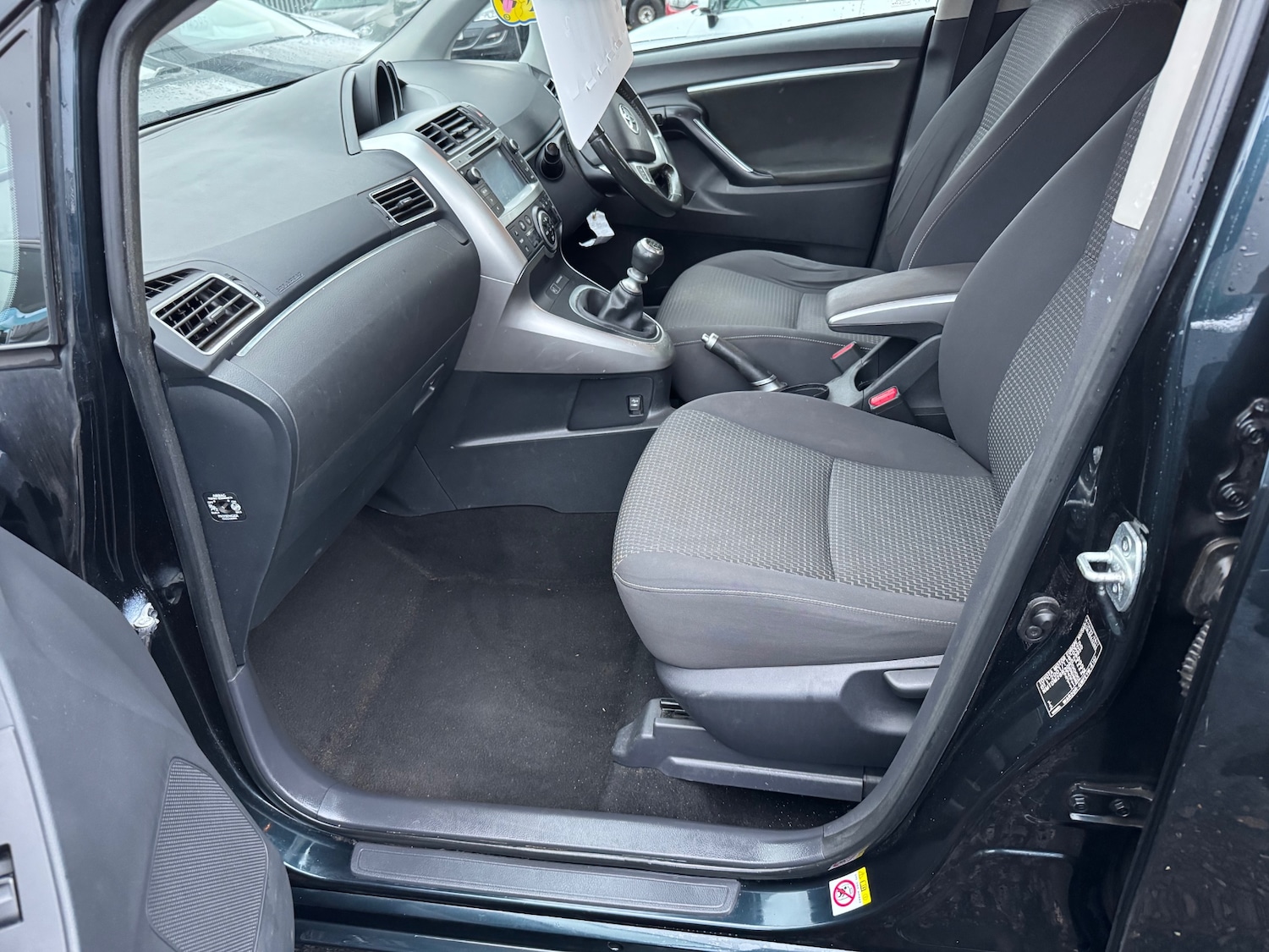 Used Toyota Verso 2015 for sale - 77277573: Photo 12