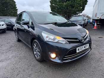 Used Toyota Verso 2015 for sale - 77277573: Photo