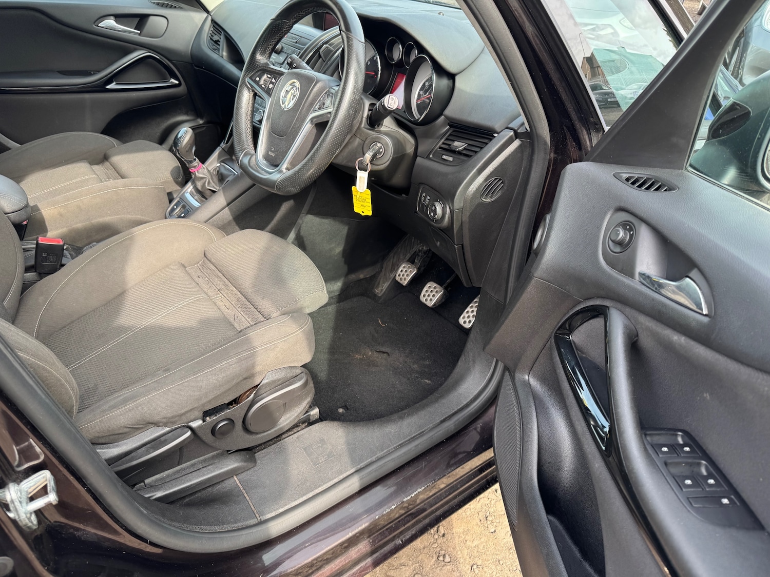 Used Vauxhall Zafira 2015 for sale - 78109852: Photo 17