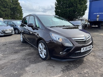 Vauxhall Zafira feature image