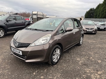 Used Honda Jazz 2013 for sale - 77377834: Photo
