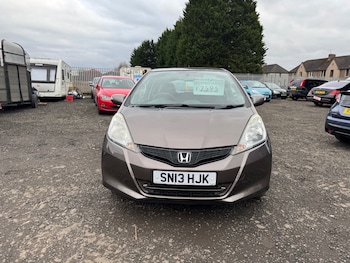 Used Honda Jazz 2013 for sale - 77377834: Photo