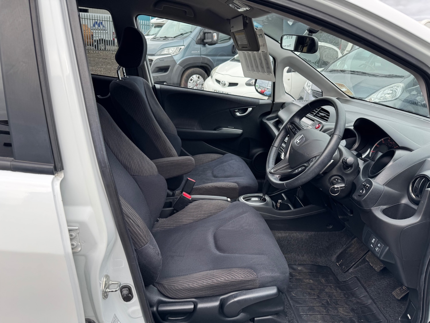 Used Honda Jazz 2014 for sale - 78028792: Photo 11