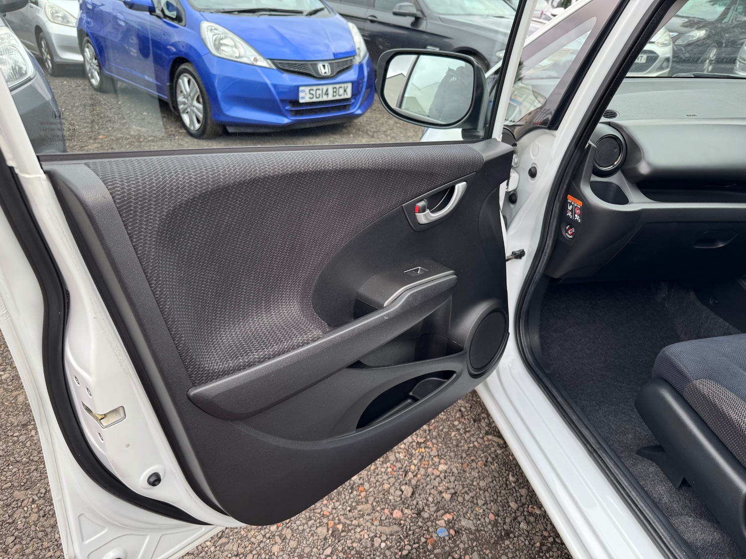 Used Honda Jazz 2014 for sale - 78028792: Photo 16