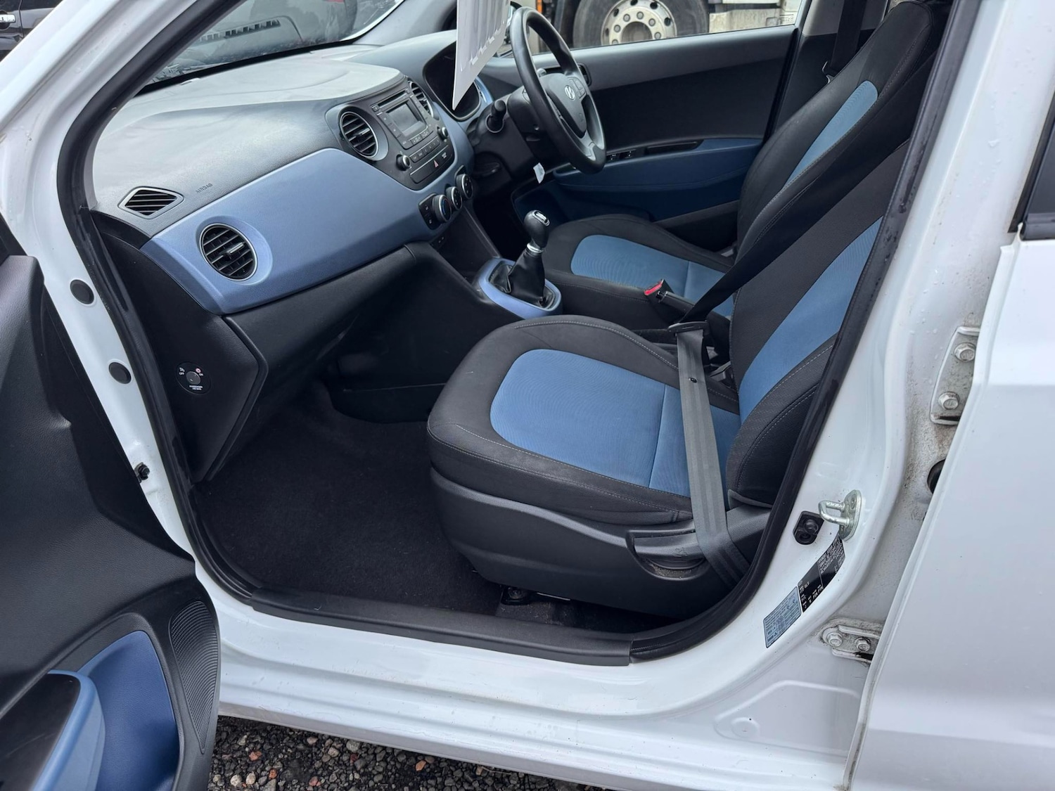 Used Hyundai i10 2015 for sale - 77065845: Photo 10