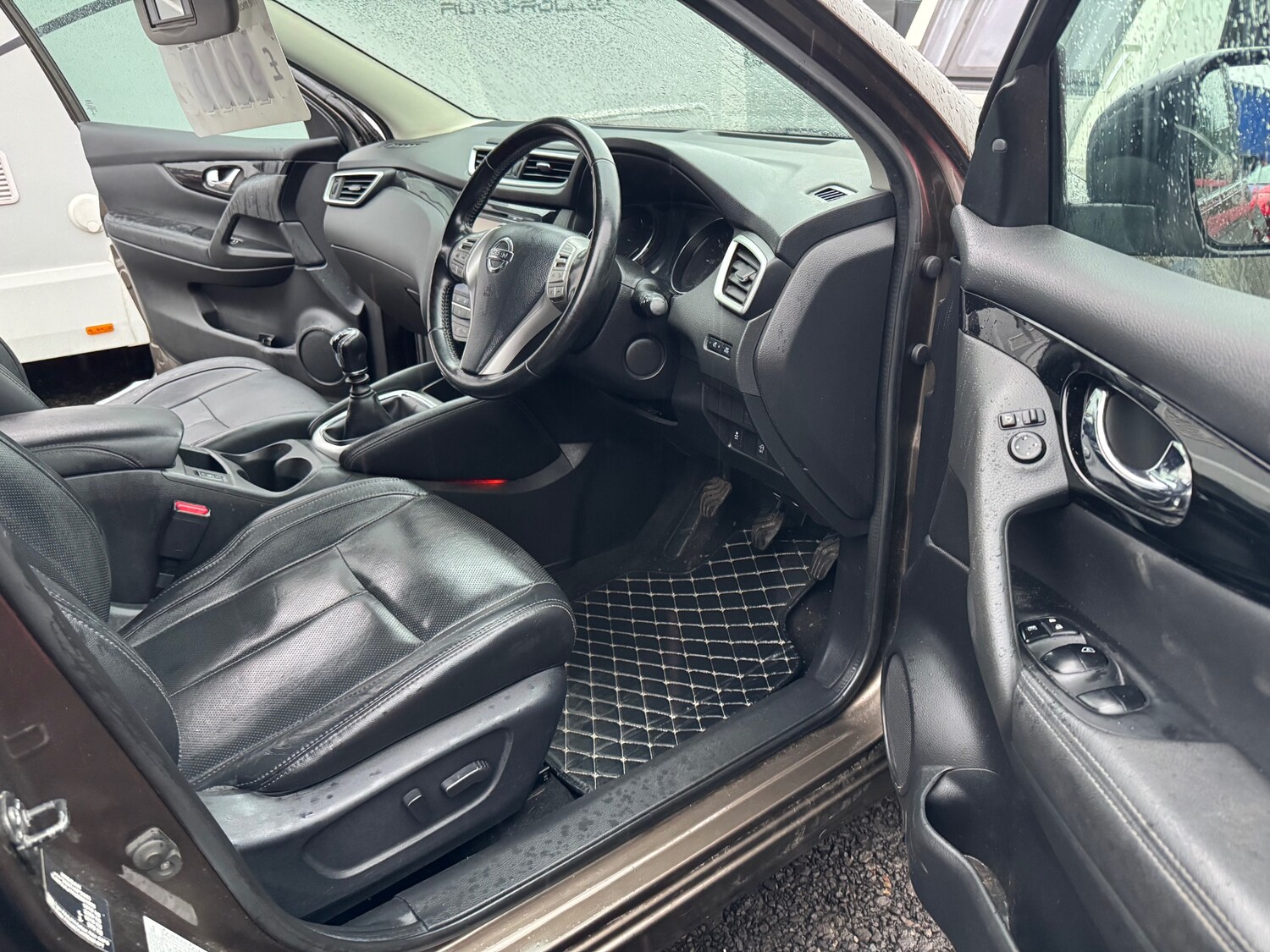 Used Nissan Qashqai 2017 for sale - 77644080: Photo 10