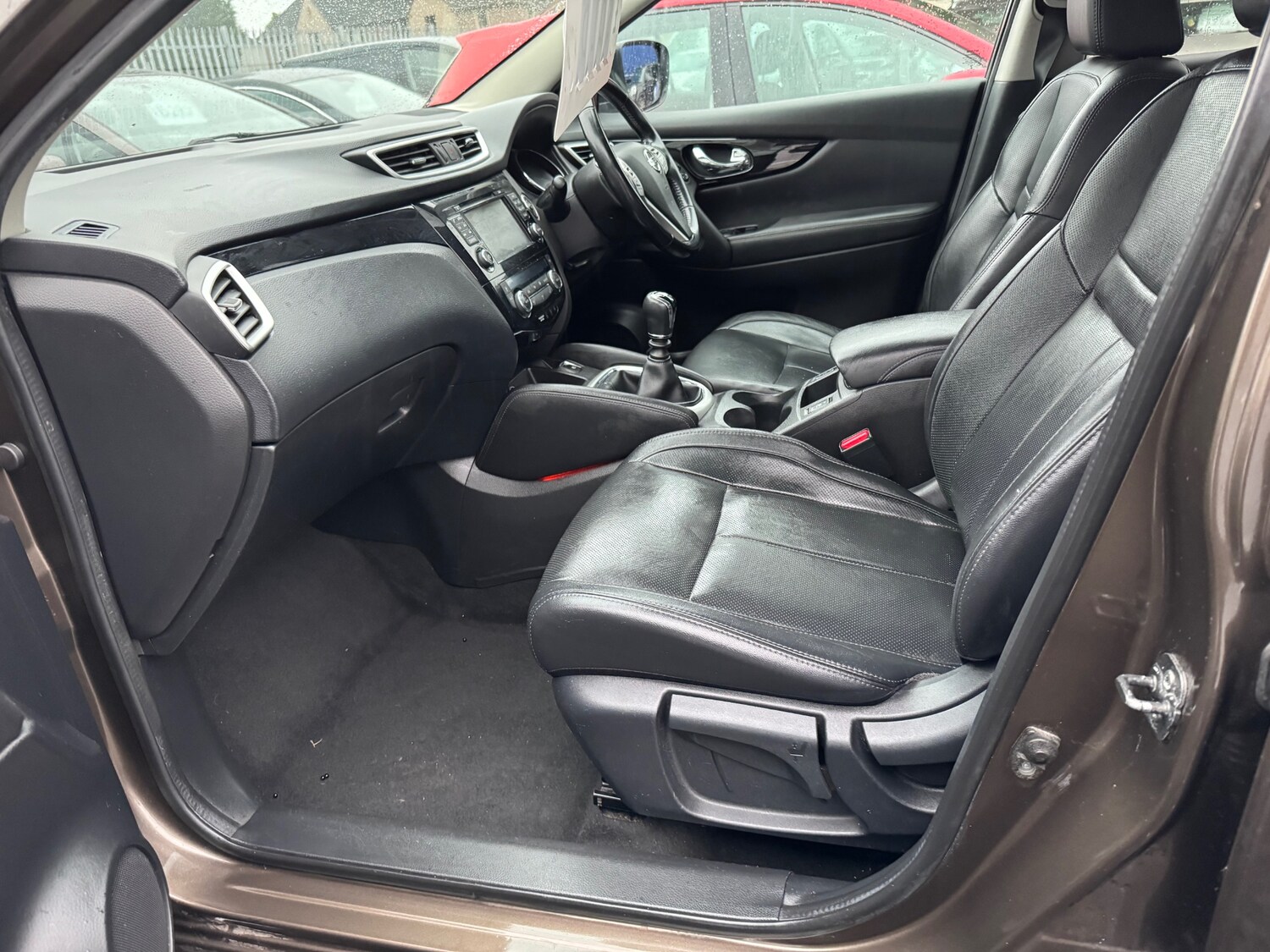 Used Nissan Qashqai 2017 for sale - 77644080: Photo 11