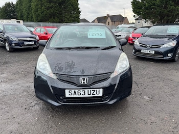 Used Honda Jazz 2013 for sale - 77519481: Photo