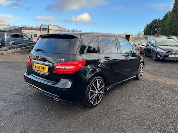 Used Mercedes-Benz B Class 2014 for sale - 77644076: Photo