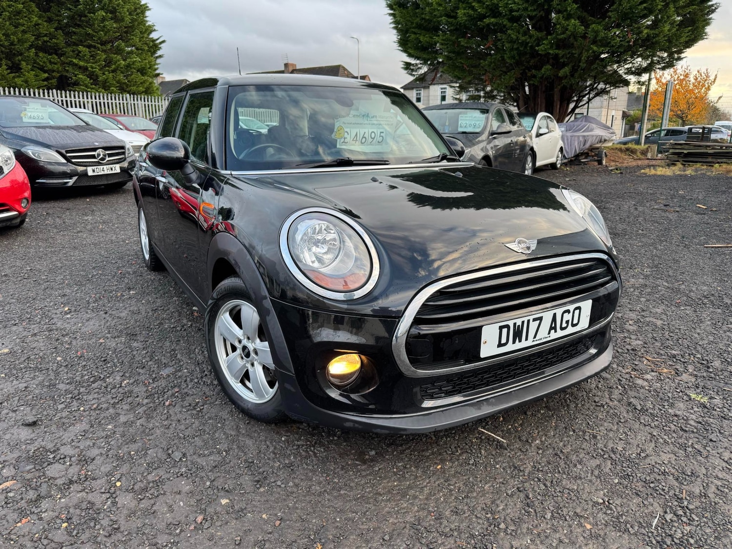 Used MINI Hatch 2017 for sale - 76490367: Photo 1