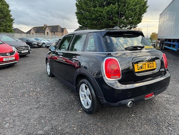 Used MINI Hatch 2017 for sale - 76490367: Photo
