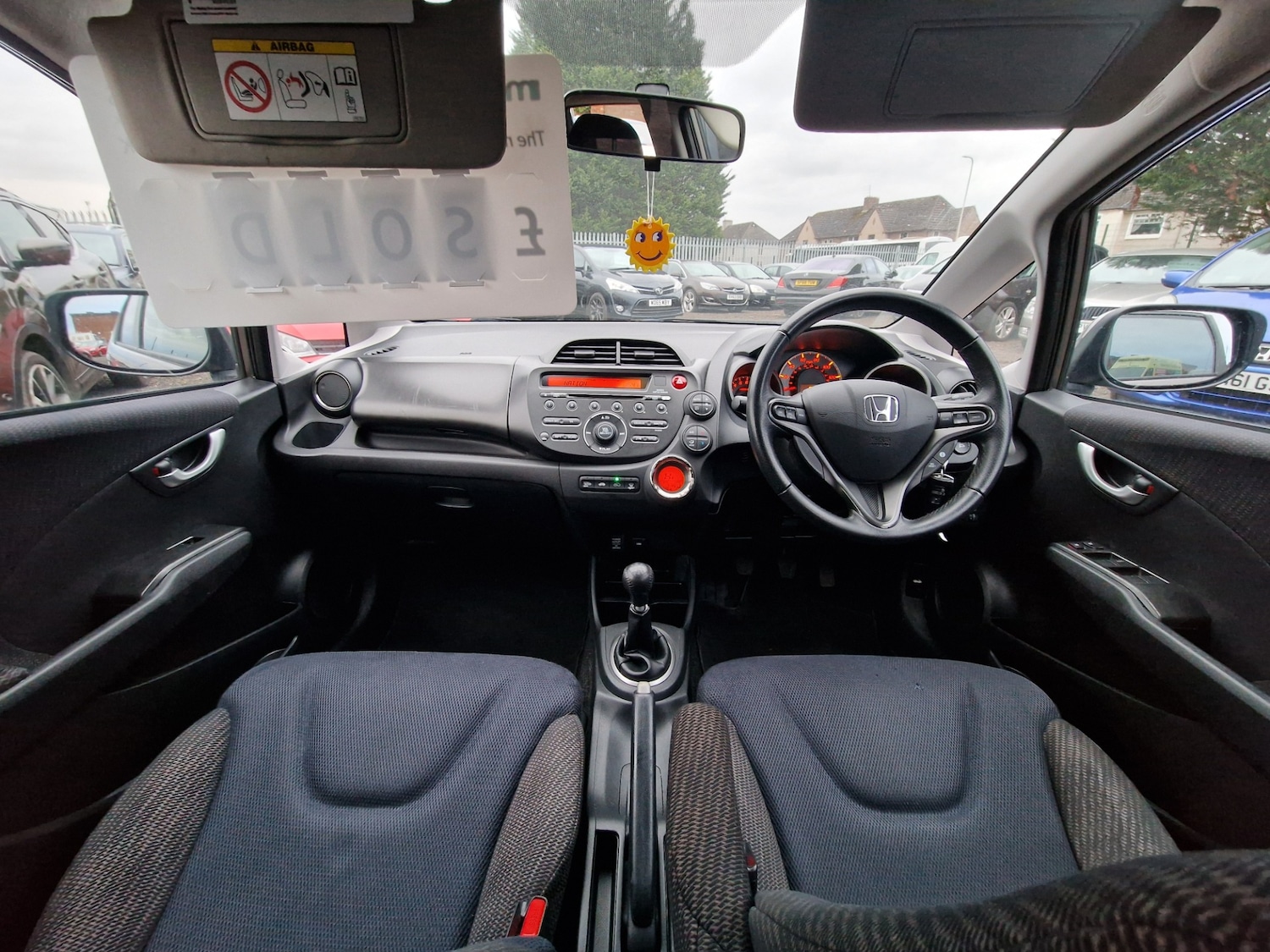 Used Honda Jazz 2015 for sale - 77610637: Photo 12