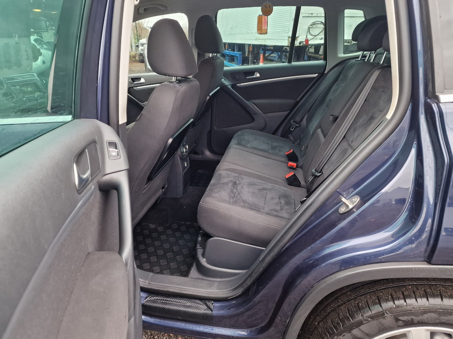 Used Volkswagen Tiguan 2015 for sale - 76820989: Photo 12