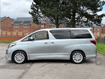 Used Toyota Alphard undefined for sale - 78436394: Photo