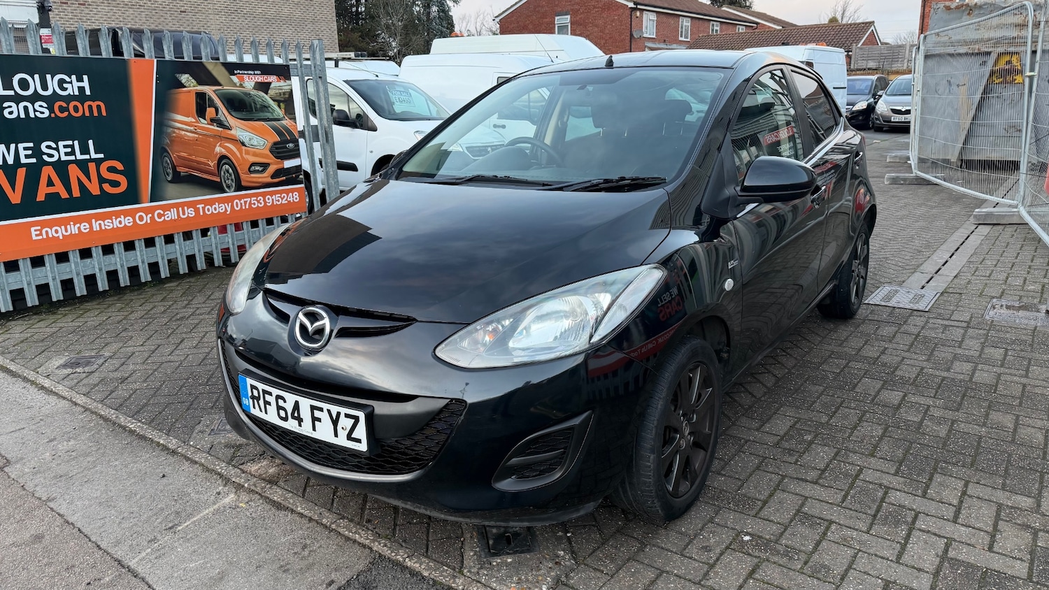 Used Mazda Mazda2 2015 for sale - 77171153: Photo 2