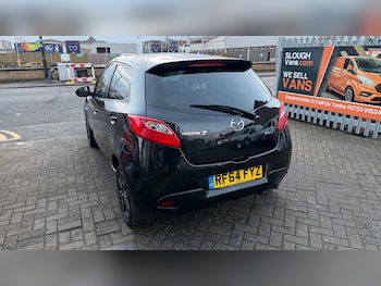 Used Mazda Mazda2 2015 for sale - 77171153: Photo