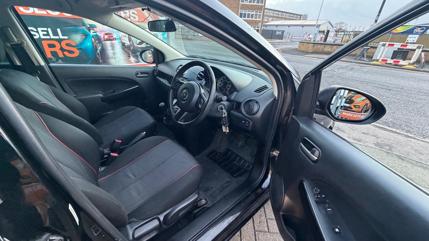 Used Mazda Mazda2 2015 for sale - 77171153: Photo 6