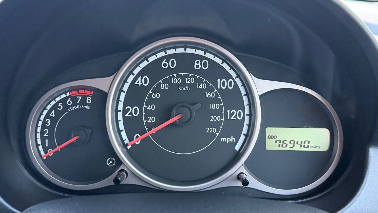 Used Mazda Mazda2 2015 for sale - 77171153: Photo 8