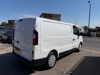 Used Renault Trafic 2015 for sale - 79021239: Photo