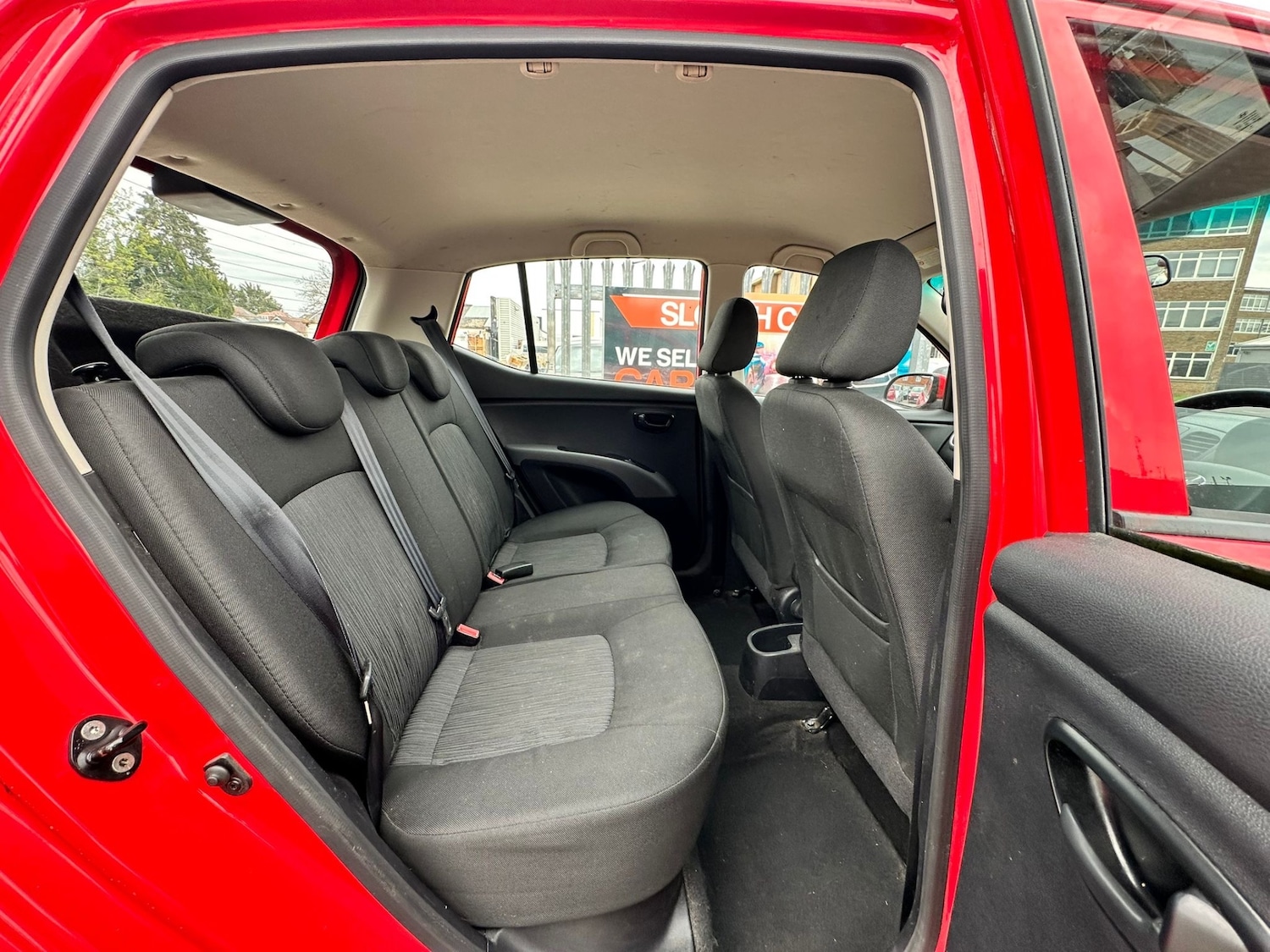 Used Hyundai i10 2012 for sale - 78190366: Photo 5