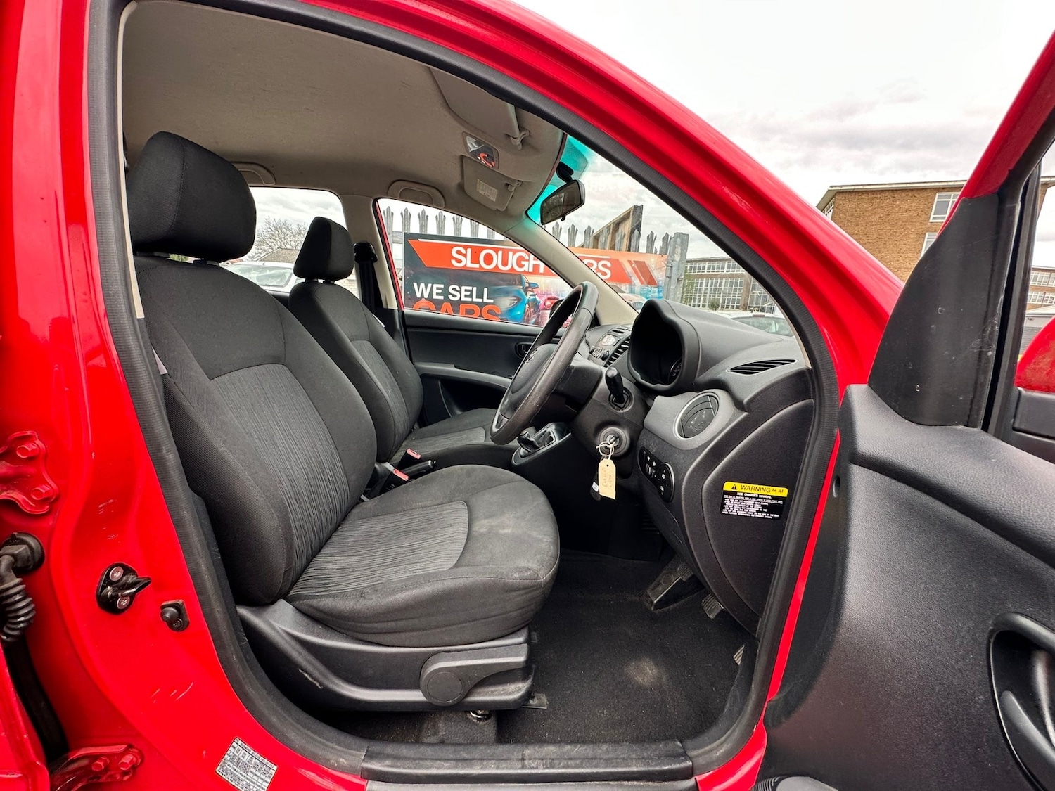 Used Hyundai i10 2012 for sale - 78190366: Photo 6