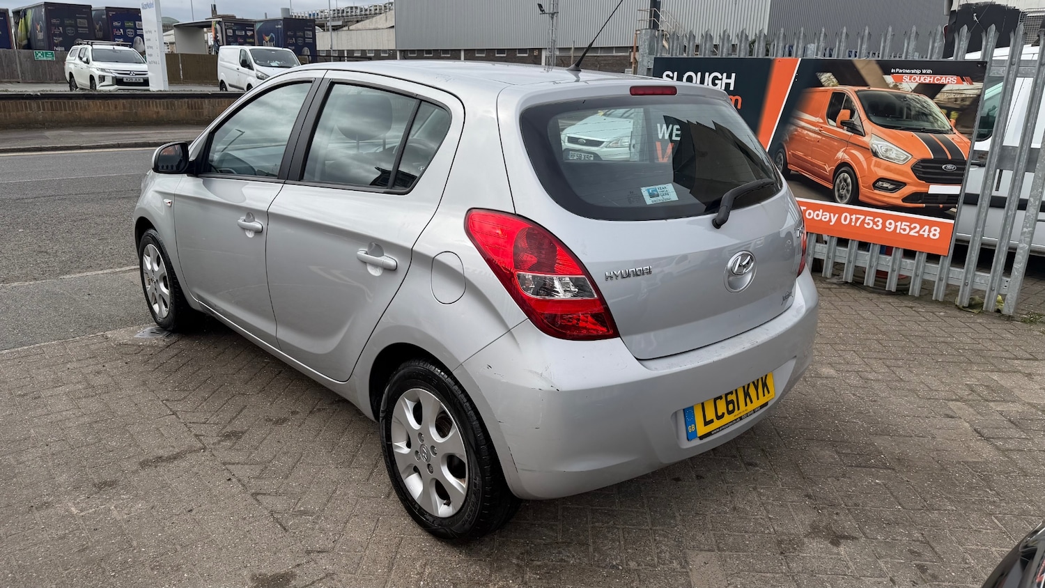 Used Hyundai i20 2011 for sale - 78039024: Photo 3