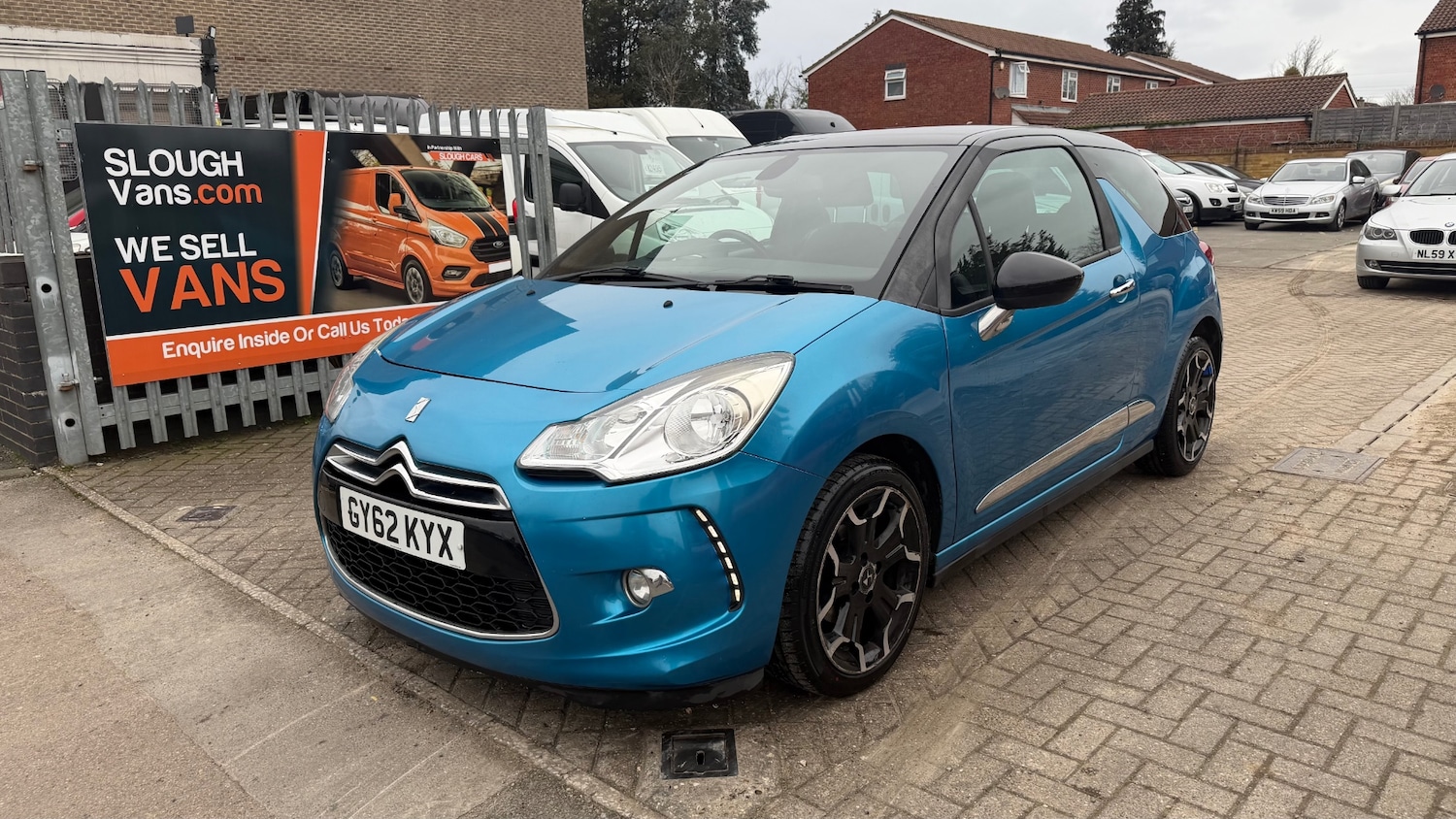 Used Citroen DS3 2012 for sale - 77640384: Photo 2