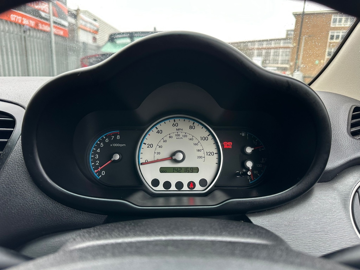 Used Hyundai i10 2009 for sale - 77247423: Photo 8