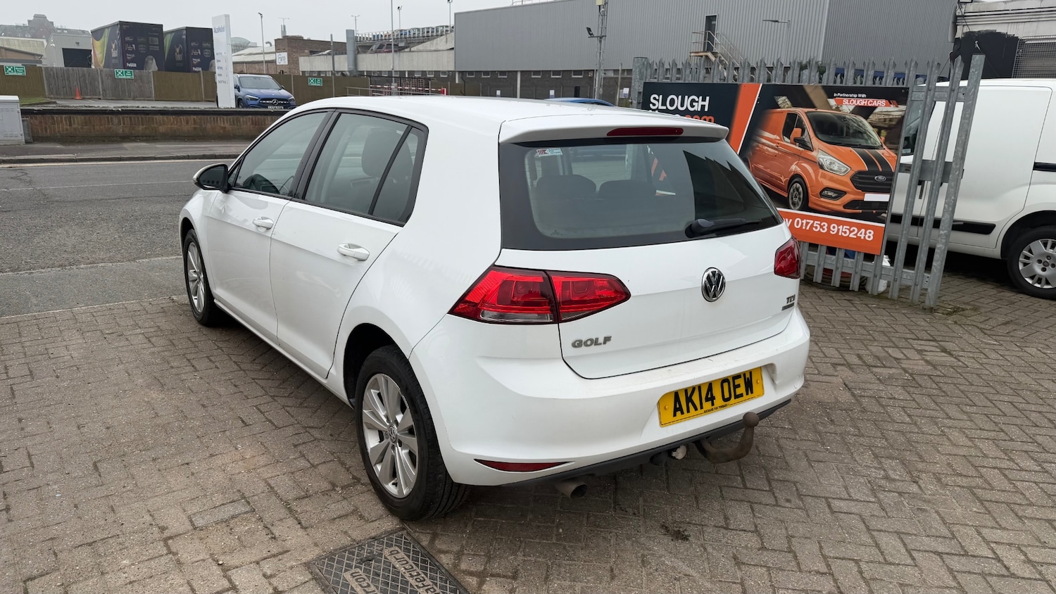 Used Volkswagen Golf 2014 for sale - 77743006: Photo 3