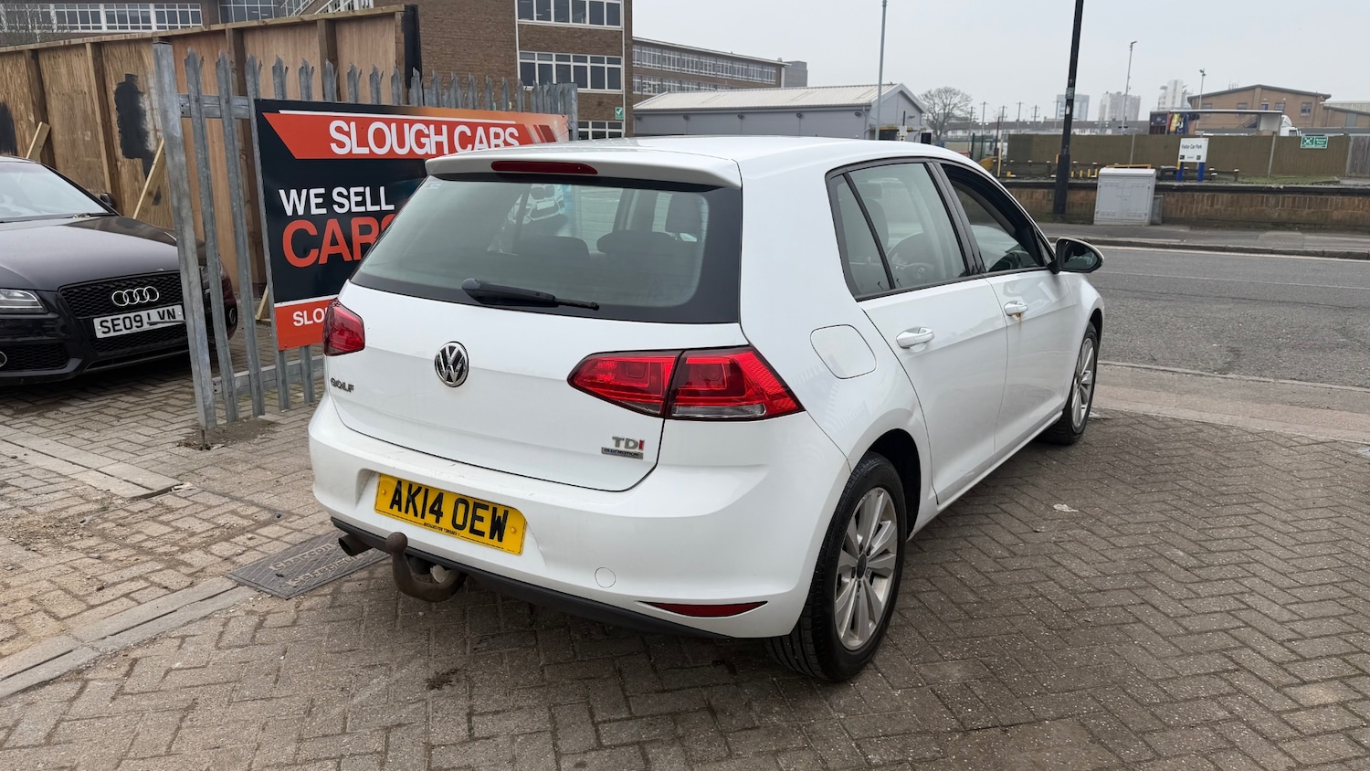 Used Volkswagen Golf 2014 for sale - 77743006: Photo 4