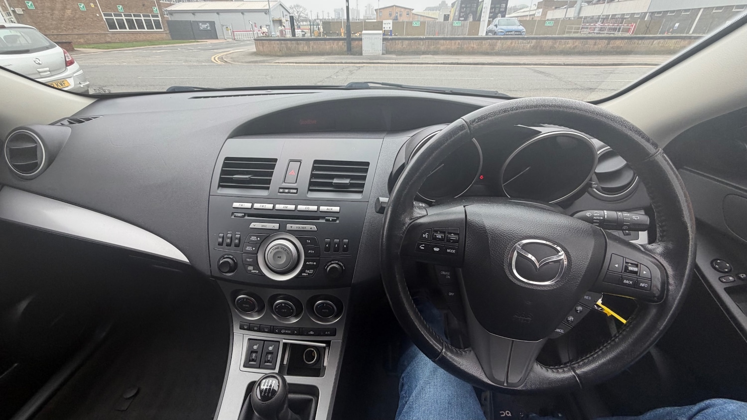Used Mazda Mazda3 2012 for sale - 77742840: Photo 7