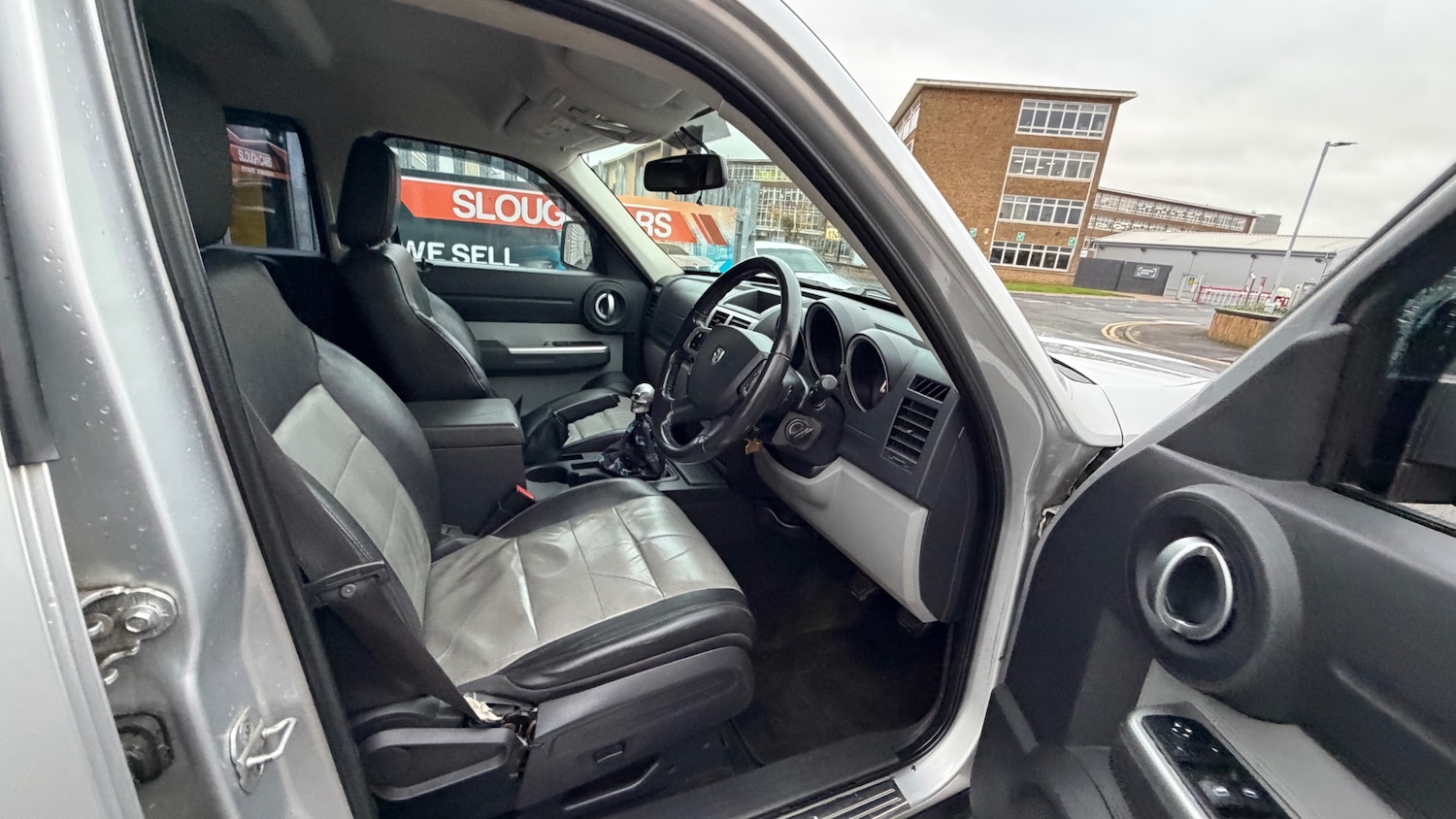 Used Dodge Nitro 2009 for sale - 76731667: Photo 6