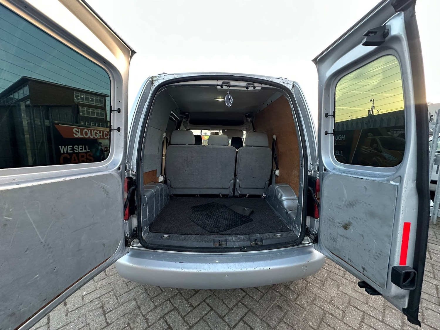 Used Volkswagen Caddy 2011 for sale - 77668223: Photo 5