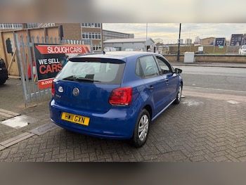 Used Volkswagen Polo 2011 for sale - 76560097: Photo