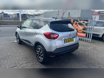 Used Renault Captur 2016 for sale - 75860589: Photo