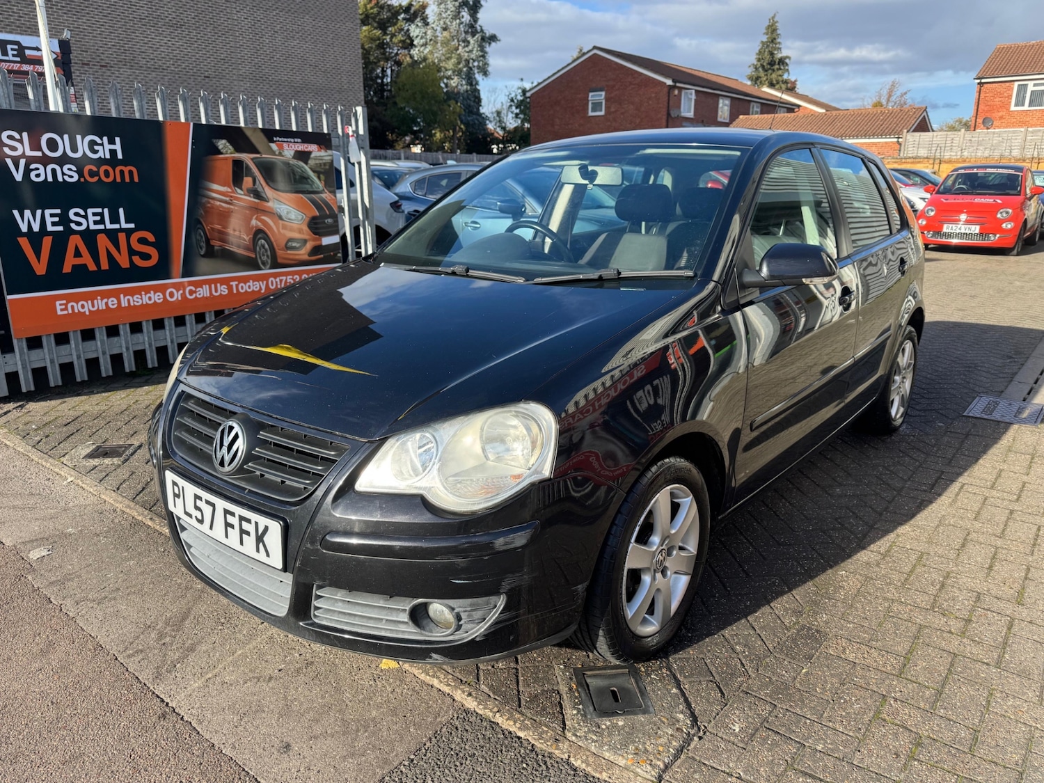 Used Volkswagen Polo 2008 for sale - 76384274: Photo 2